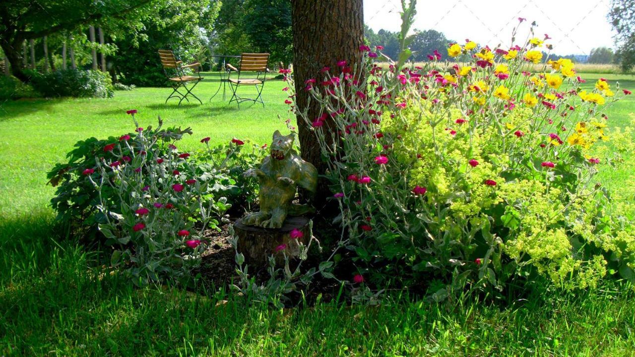 Janischs Fewo Im Spreewald, Terrasse, Grosser Garten Und Blick Inklusive Unterspreewald エクステリア 写真
